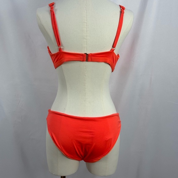 Bright Orange 2 piece Bikini set, Adjustable Straps Size Small - Picture 5 of 9